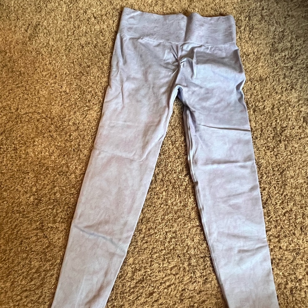 Gymshark - Light Purple and Blue Camo High-Waisted Leggings